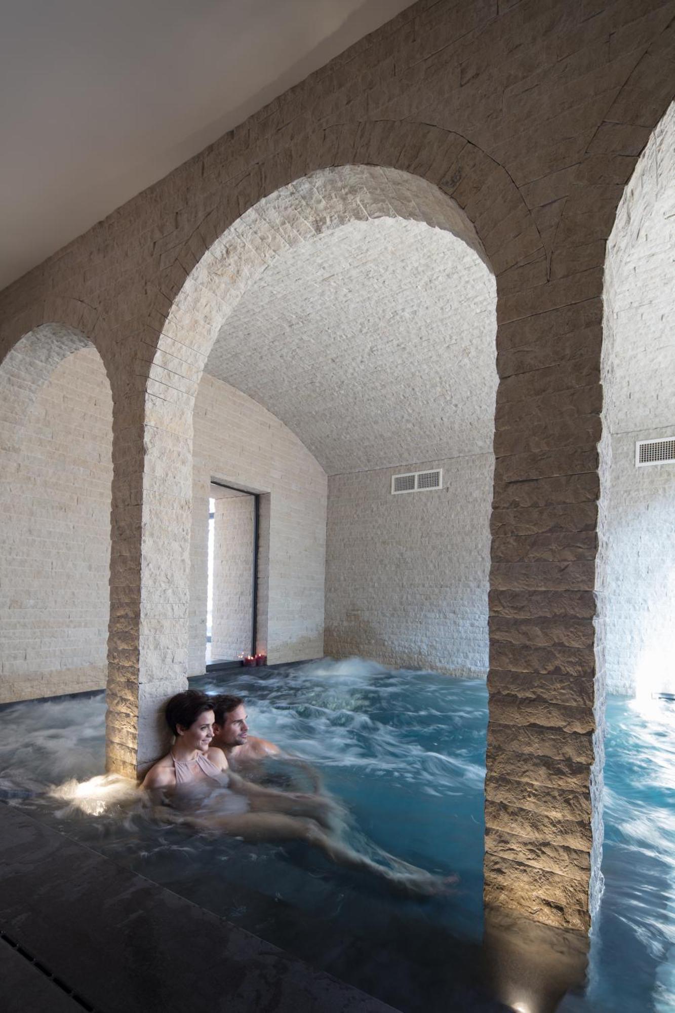 Domaine Du Kaegy - Hebergements 5 Etoiles Steinbrunn-le-Bas エクステリア 写真